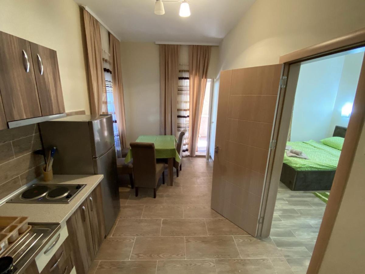 Apartments Zlatko ソコバニャ エクステリア 写真