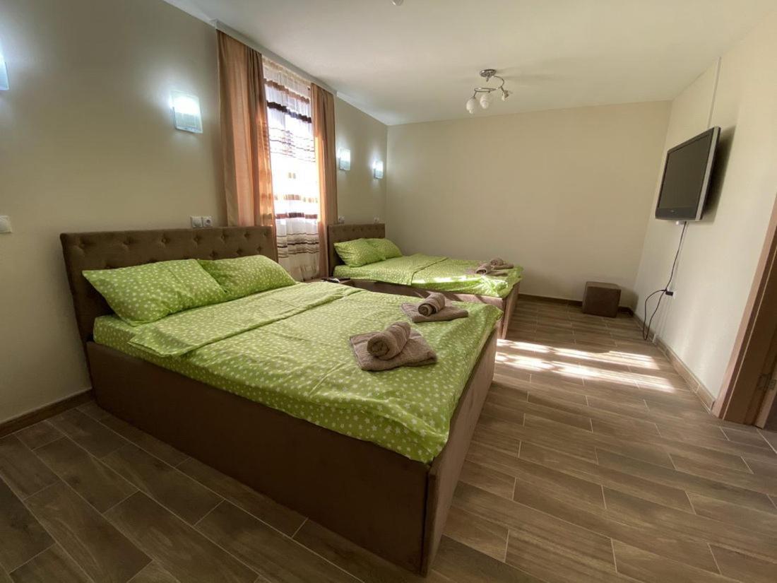 Apartments Zlatko ソコバニャ エクステリア 写真