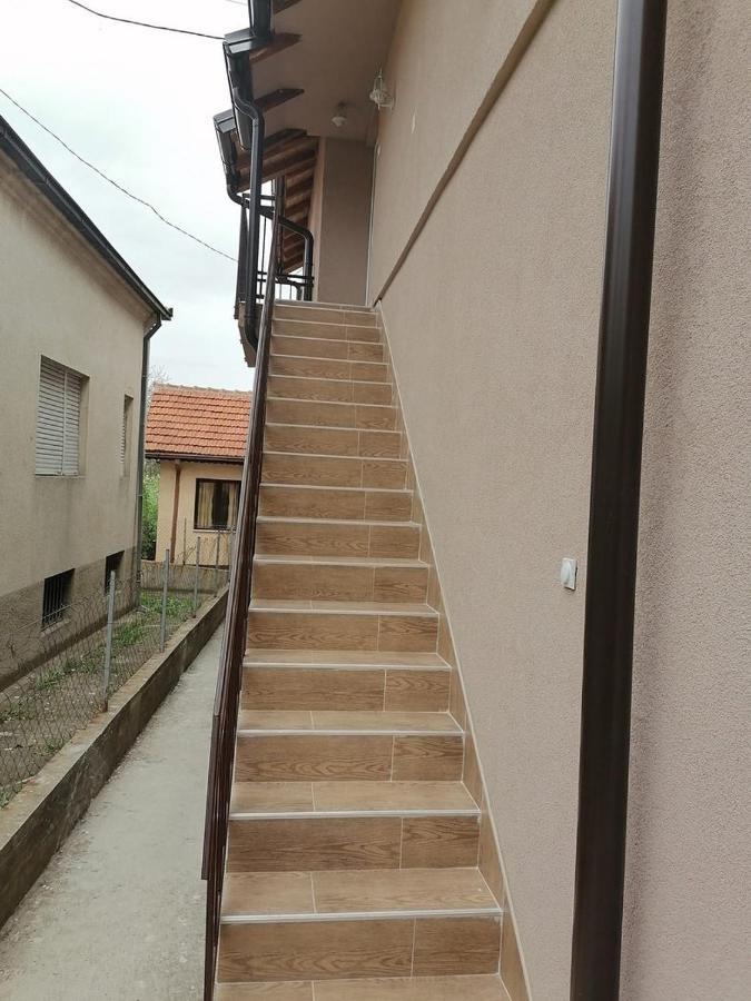 Apartments Zlatko ソコバニャ エクステリア 写真