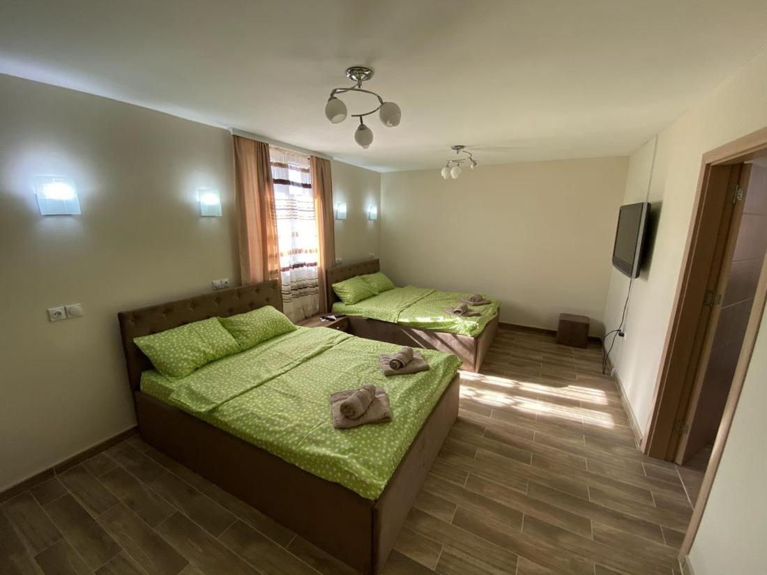 Apartments Zlatko ソコバニャ エクステリア 写真