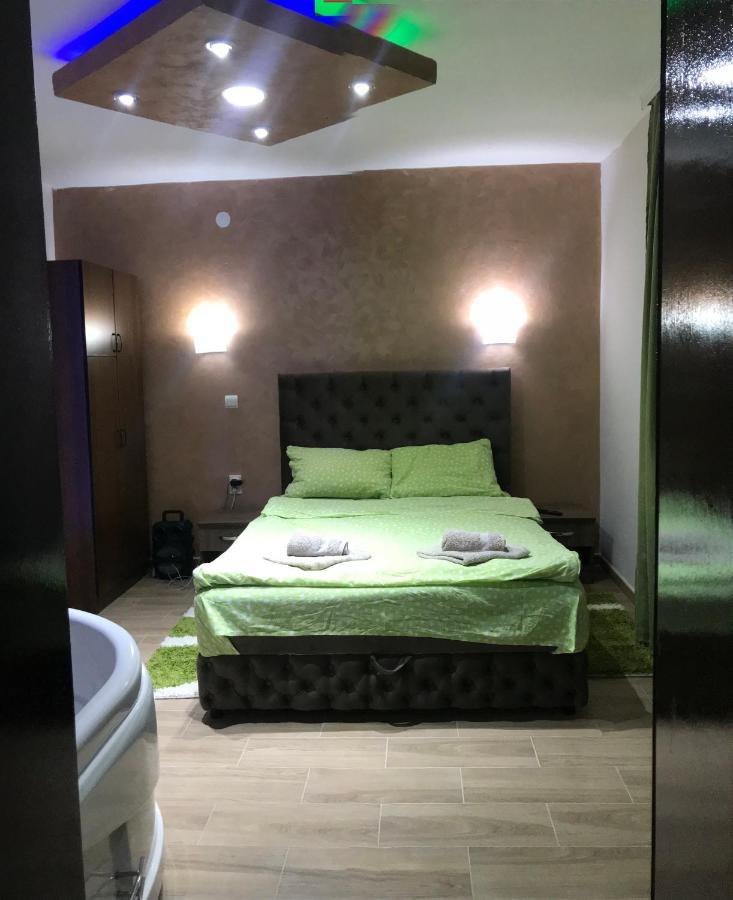 Apartments Zlatko ソコバニャ エクステリア 写真